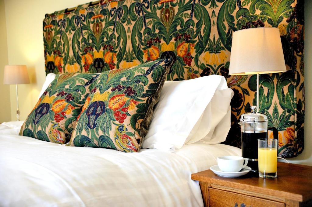 The Pheasant Public House & Hotel Gestingthorpe Стая снимка